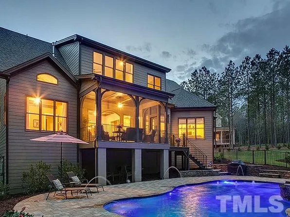 101 Dartmoor Ln, Raleigh, NC 27614
