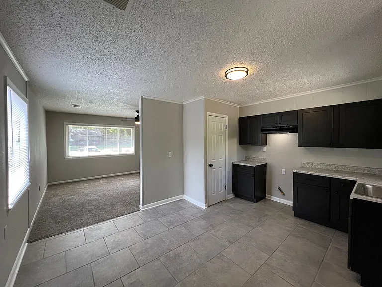 3311 Madewell St — Photo 12