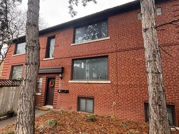 97 Oriole Pkwy, Toronto, ON M5P 2G7