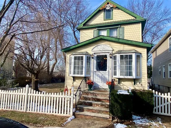 43 John St, Kearny, NJ 07032