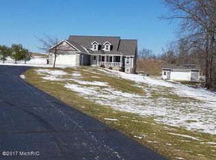 13526 Wamplers Lake Rd, Brooklyn, MI 49230