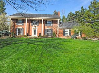 4245 Smugglers Cv, Bloomfield Hills, MI 48302