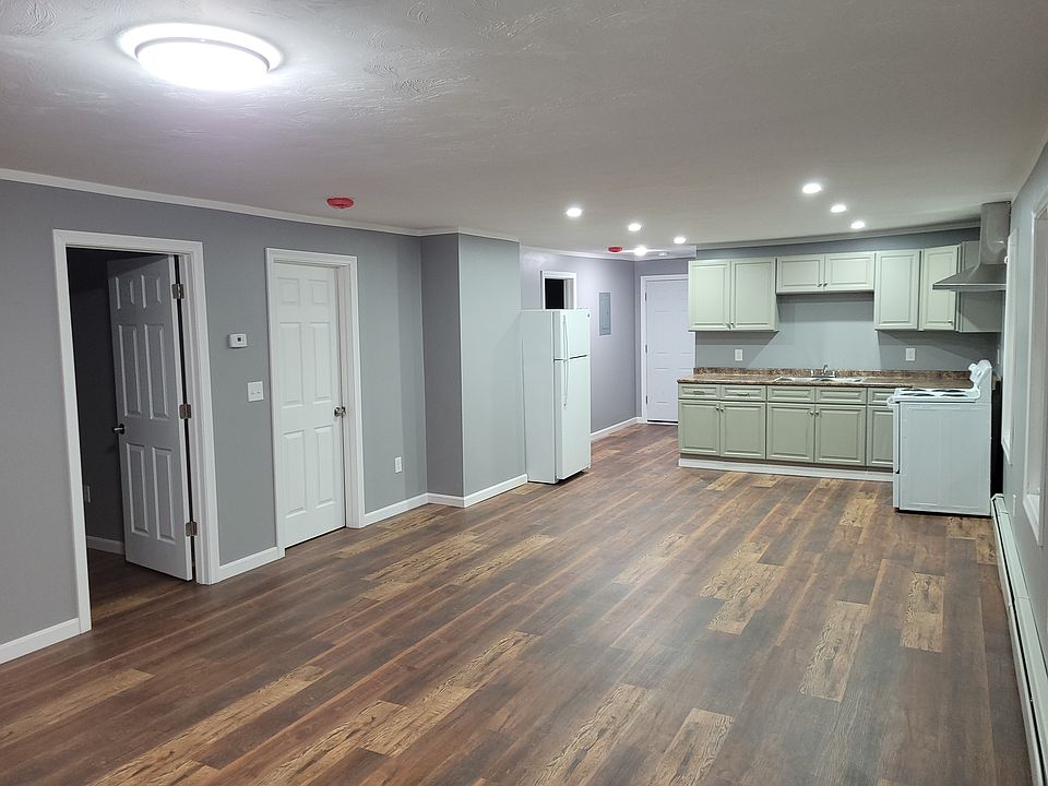 1st image of 28 Goddard St APT 2