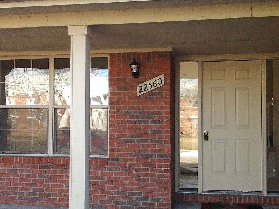 1st image of 22560 Edgewater St