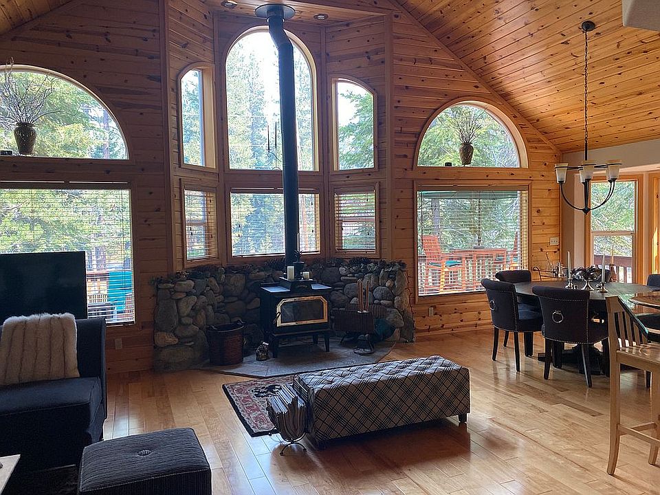 2nd image of 13448 Cristallina Way