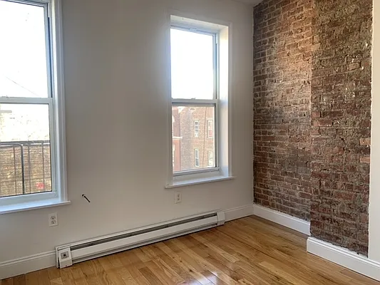 Rented by Cargon Realty | media 3