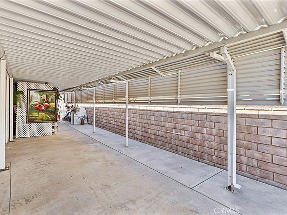 5th image of 9679 Rosedale Dr