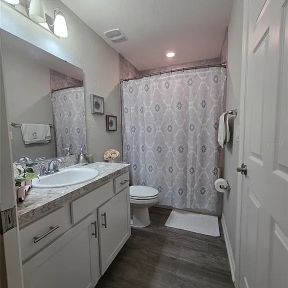 424 Capri Way — Photo 18