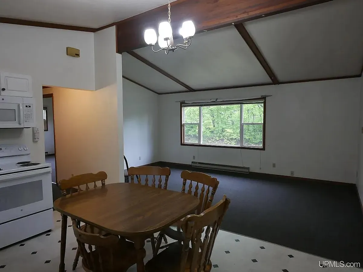 2 bed, $665 — Photo 4