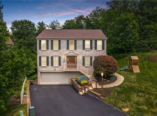 242 Cynthia Dr, Canonsburg, PA 15317