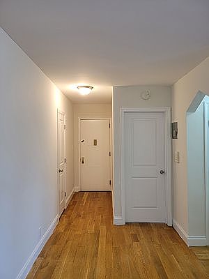 5th image of 115 E 116th St APT 6E