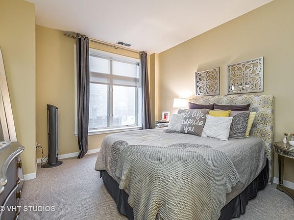 2nd image of 600 W Drummond Pl APT 319