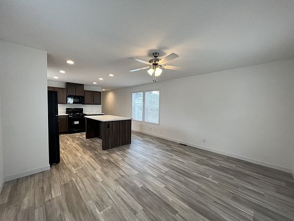 5th image of 8454 Maurice Ct #188