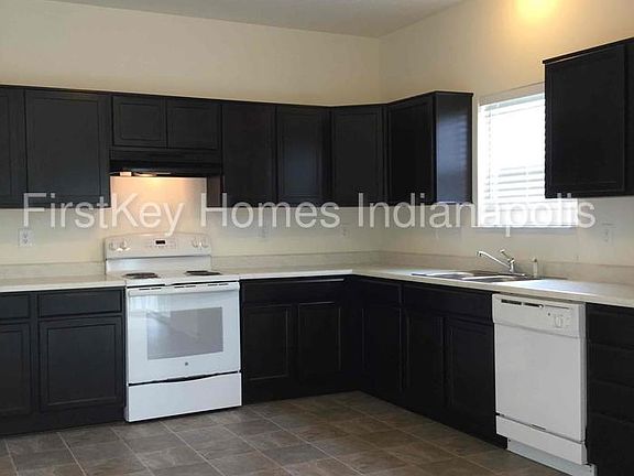 5th image of 3138 Bent Timber Dr