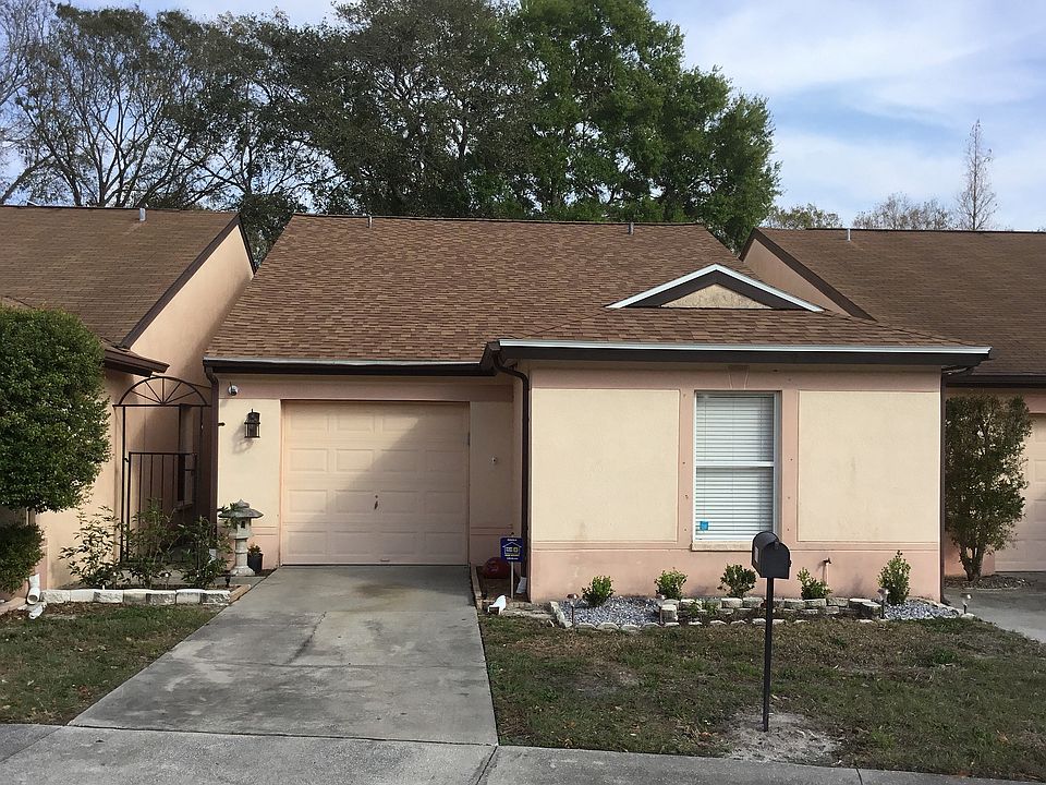 1st image of 8617 Villa Largo Dr