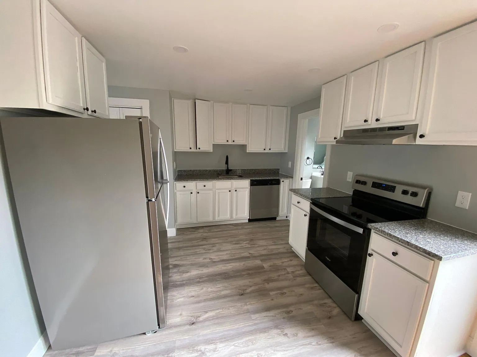 117 N Main St — Photo 4