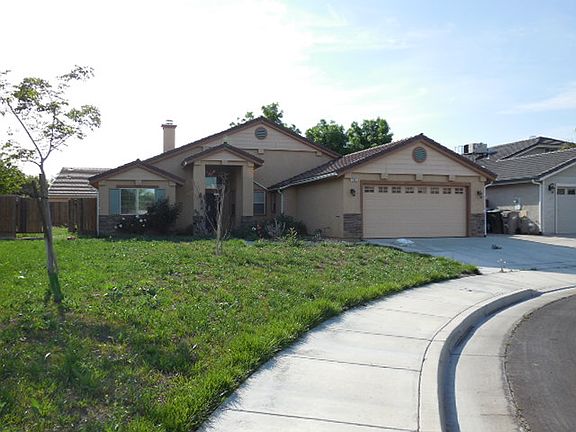 2nd image of 705 Gamay Ct