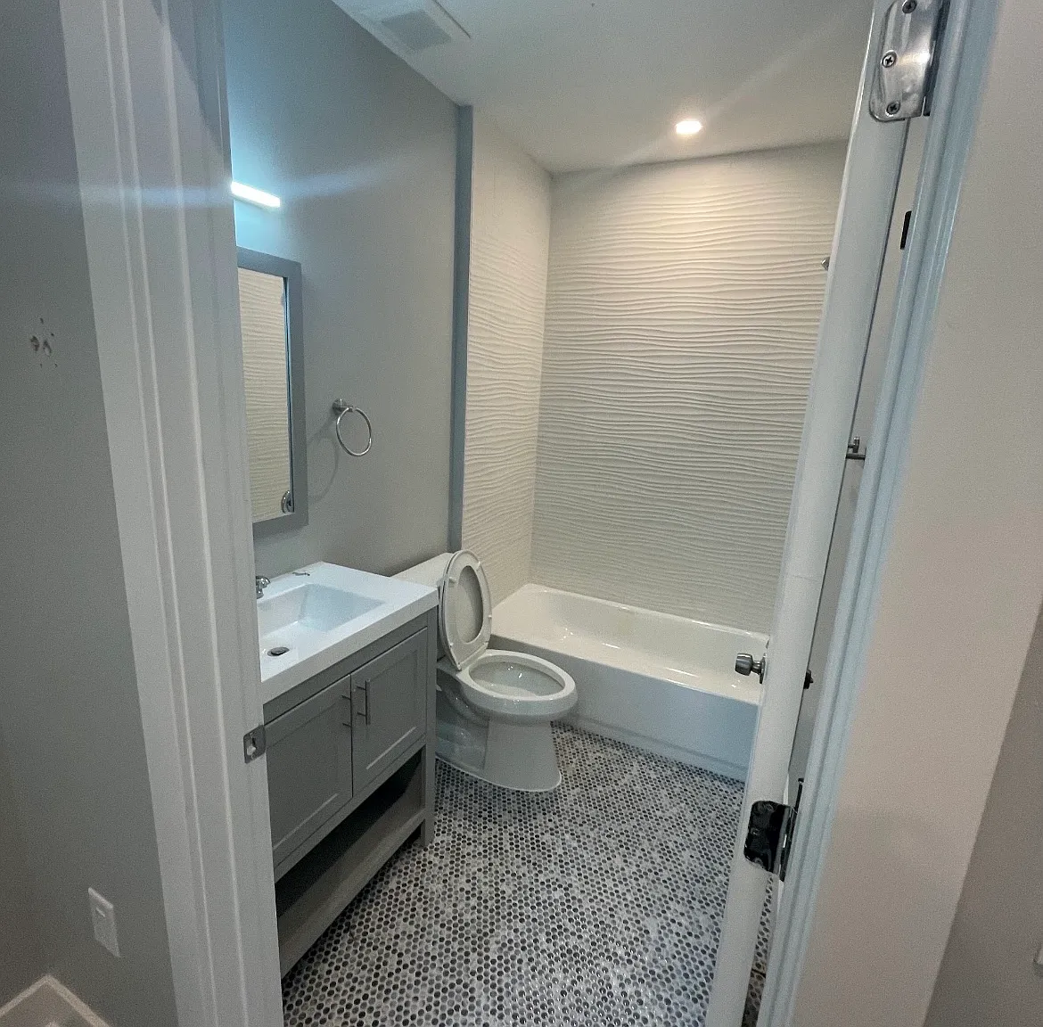 3301 16th St NW — Photo 3