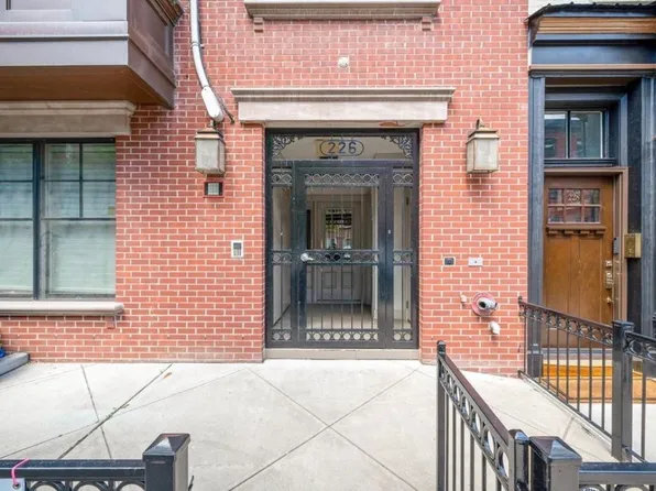 226 Park Ave #226, Hoboken, NJ 07030
