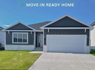 2568 74th Ave S, Fargo, ND 58104