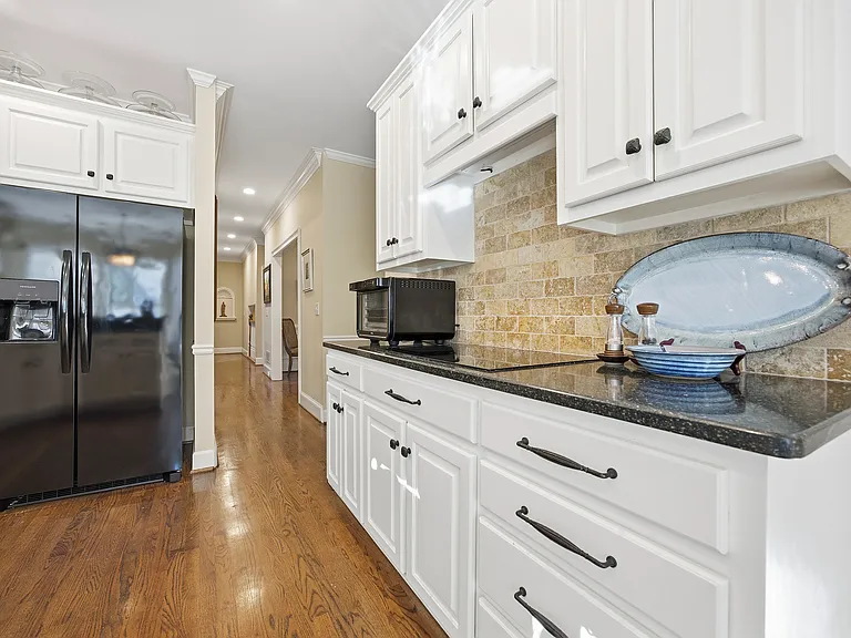 485 Abbeywood Dr — Photo 8