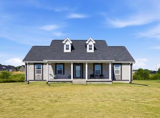 855 Sneed Blvd, Lafayette, TN 37083