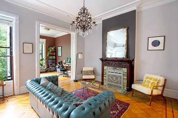 Sold by Compass | media 3