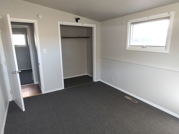 3rd image of 1113 Kingsbury St #1