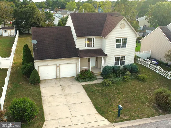 1110 Robin Ter, Millville, NJ 08332