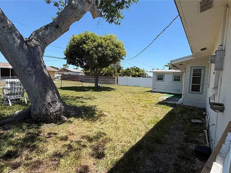 339 Pine Tree Rd — Photo 21