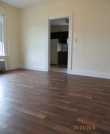 5th image of 112 New St #1