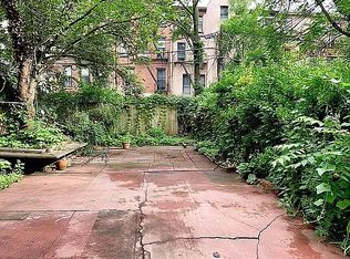 186 Vernon Ave #1A, Brooklyn, NY 11206