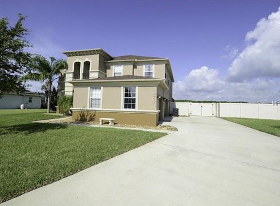 2nd image of 2410 Country Pond Ct