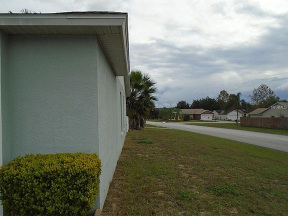 5th image of 12120 Goldenstar Ln