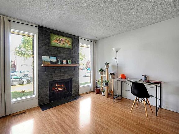 4th image of 6507 E Rundlehorn Dr NE