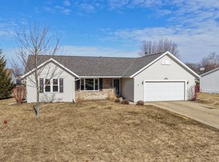 2028 Couples Ct, New Franken, WI 54229