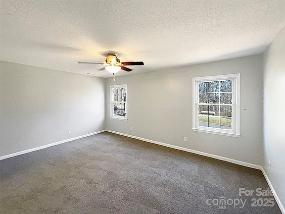 5th image of 116 Hedgestone Dr