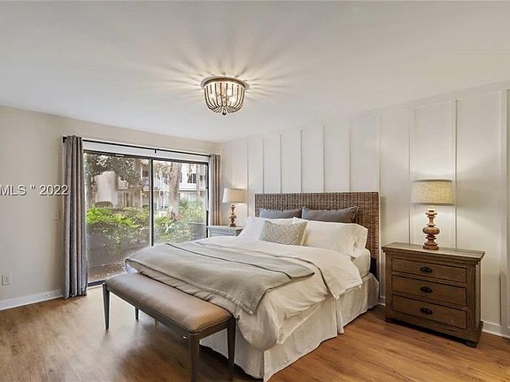 5th image of 15 Deallyon Ave APT 61