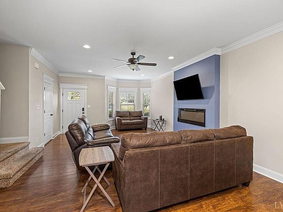 4th image of 68 Mallard Ln