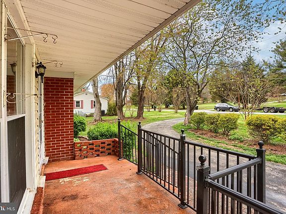 4th image of 2301 Snow Rd