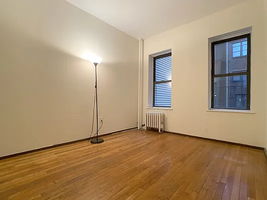 Rented by Oxford Property Group | media 4