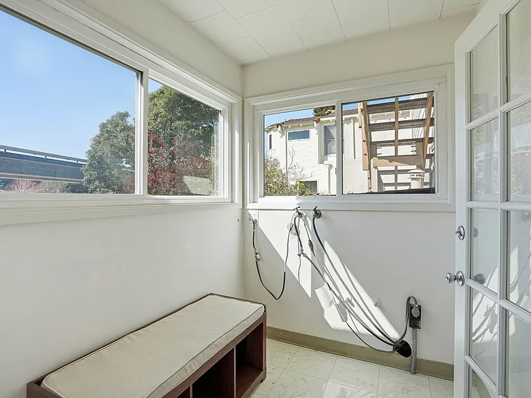 840 Key Route Blvd #B — Photo 21
