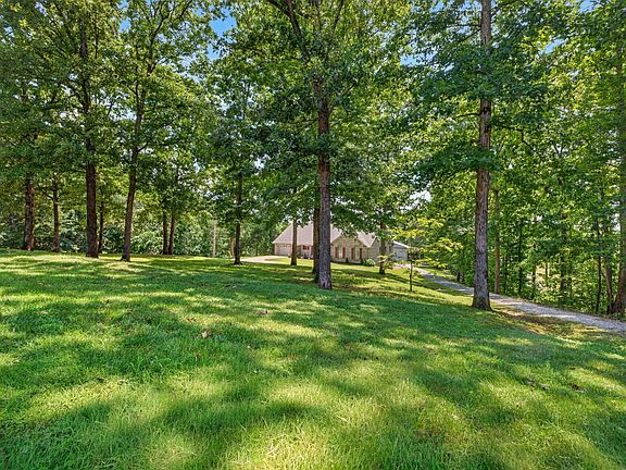 2nd image of 197 Boat Dock Rd