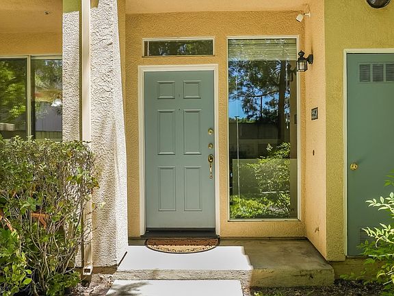 3rd image of 3354 Midtown Pl