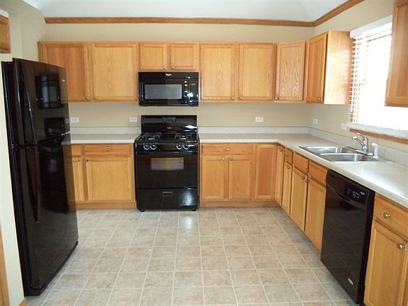 3rd image of 4120 Bertrand Ln