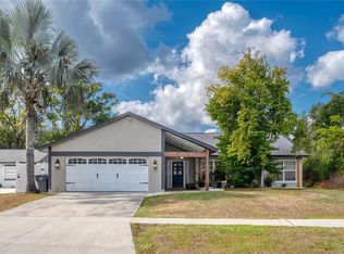 13834 Cherry Creek Dr, Tampa, FL 33618