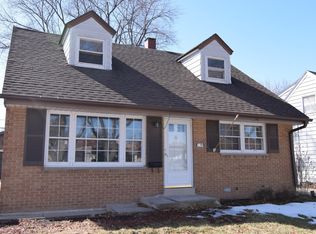 6613 W Dodge Pl, Milwaukee, WI 53220