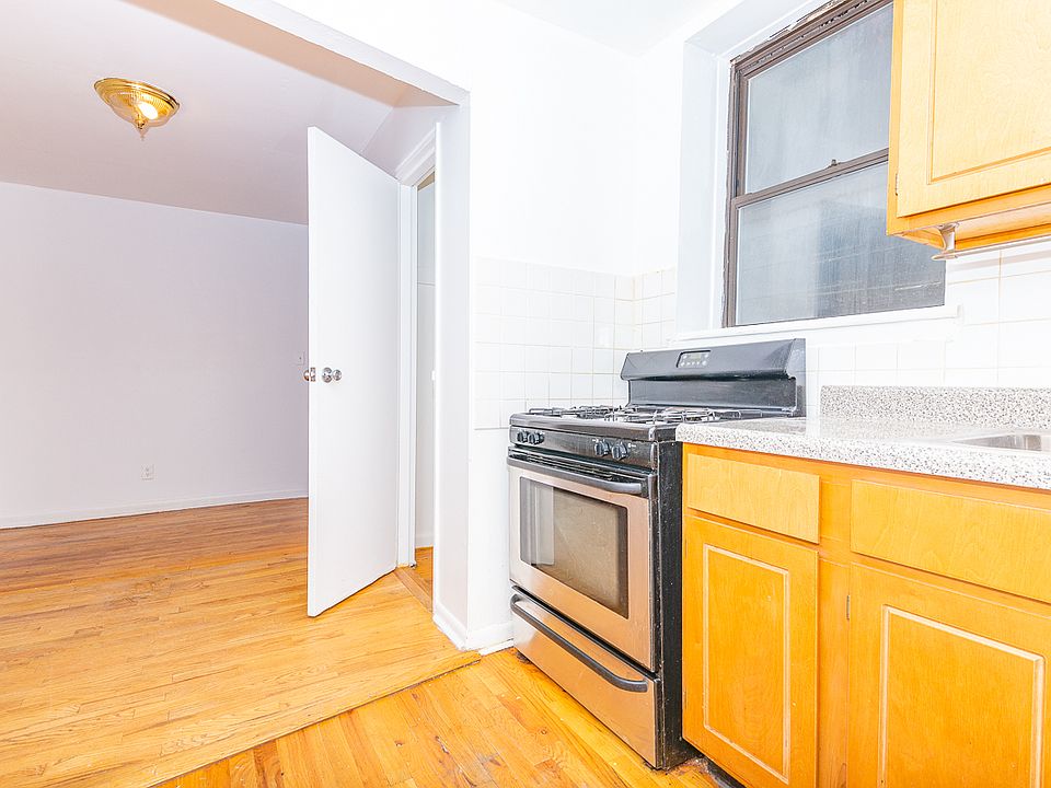 1st image of 100 Broadway APT 4C
