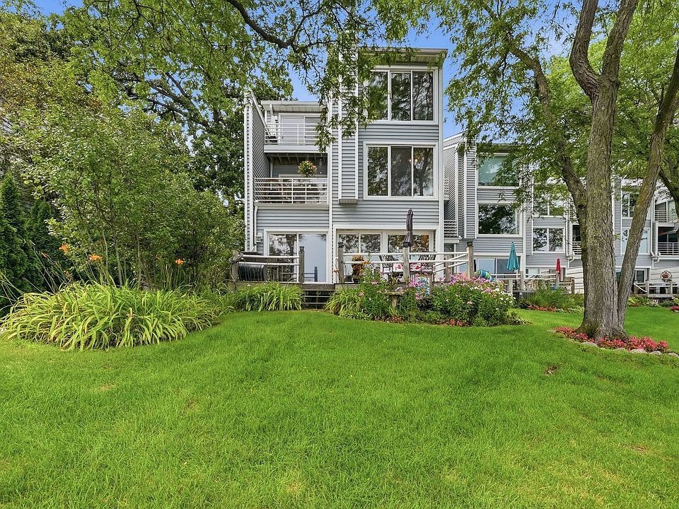 1st image of 26435 N Ridge Ct