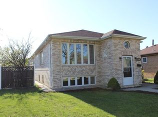 4300 Wesley Ter, Schiller Park, IL